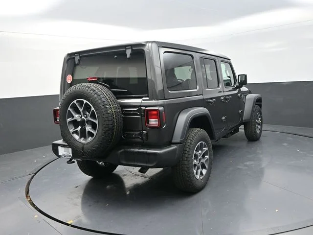 New 2026 Granite Crystal Metallic Clear-Coat Exterior Paint Jeep Sport S image 10