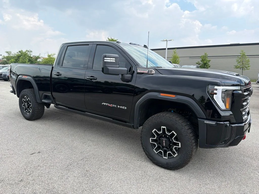 Used 2025 Black GMC AT4X image 9