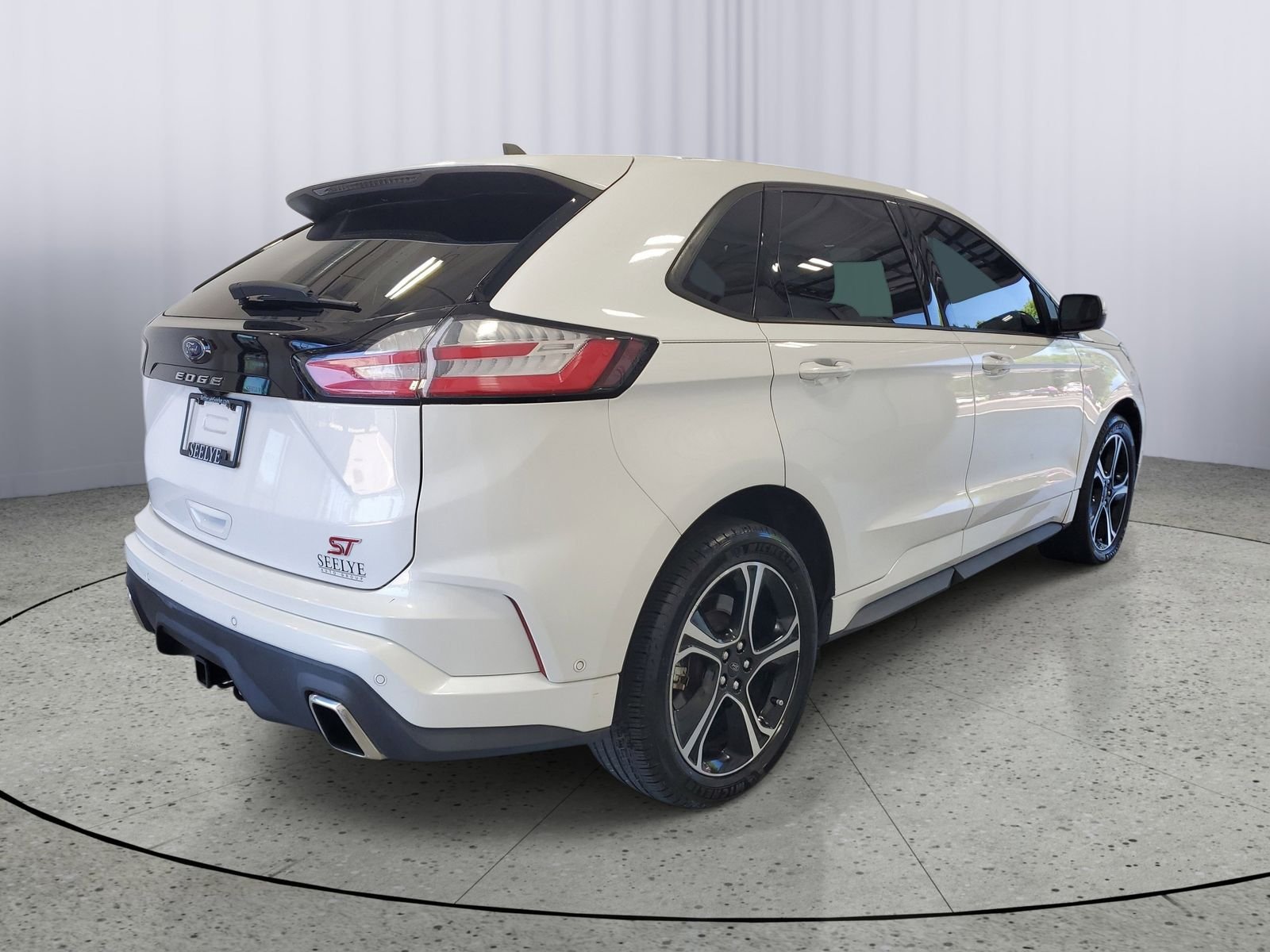 Used 2022 White Ford ST image 4