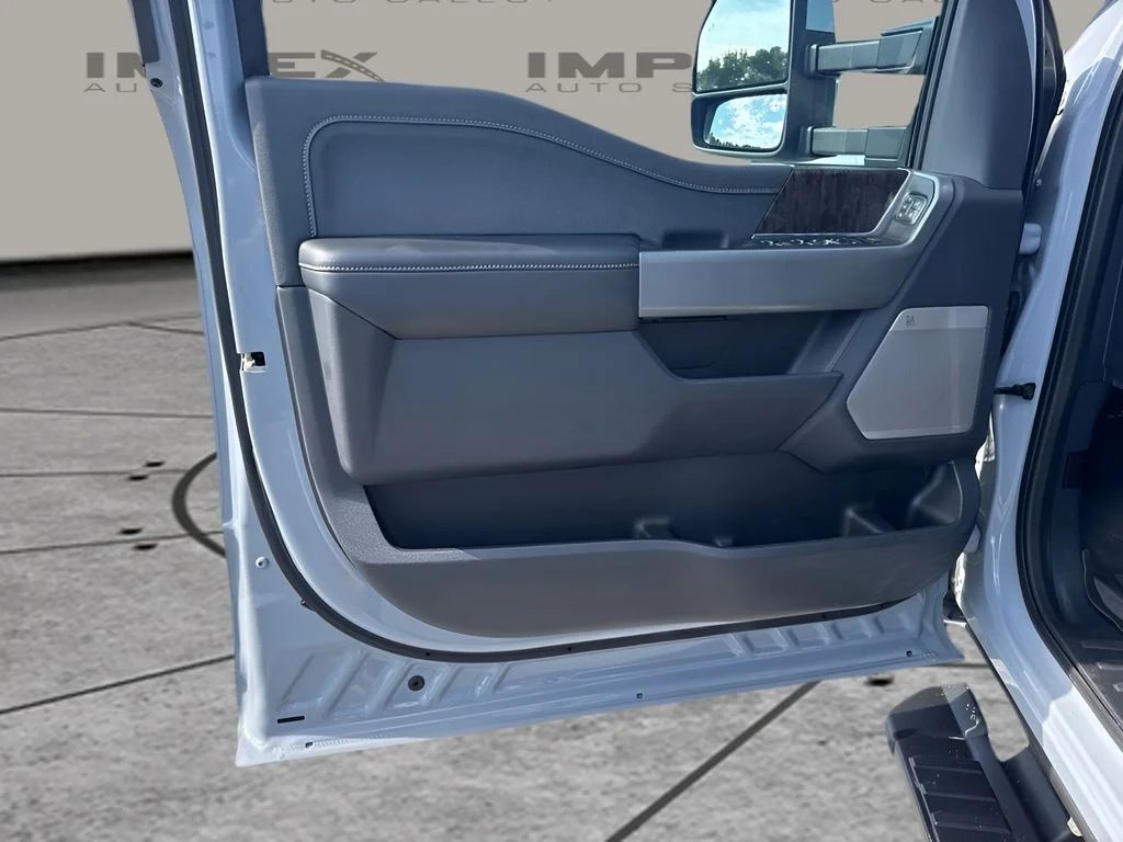 Used 2024 Gray Ford Lariat image 24