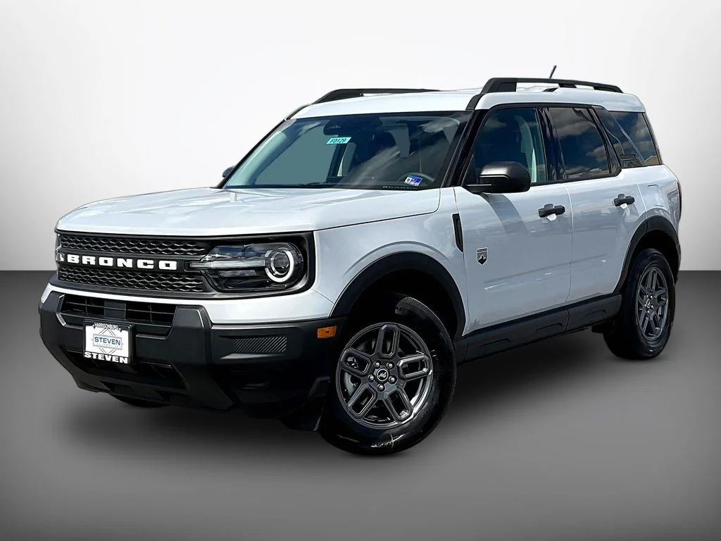 New 2026 Space White Metallic Ford Big Bend® image 2