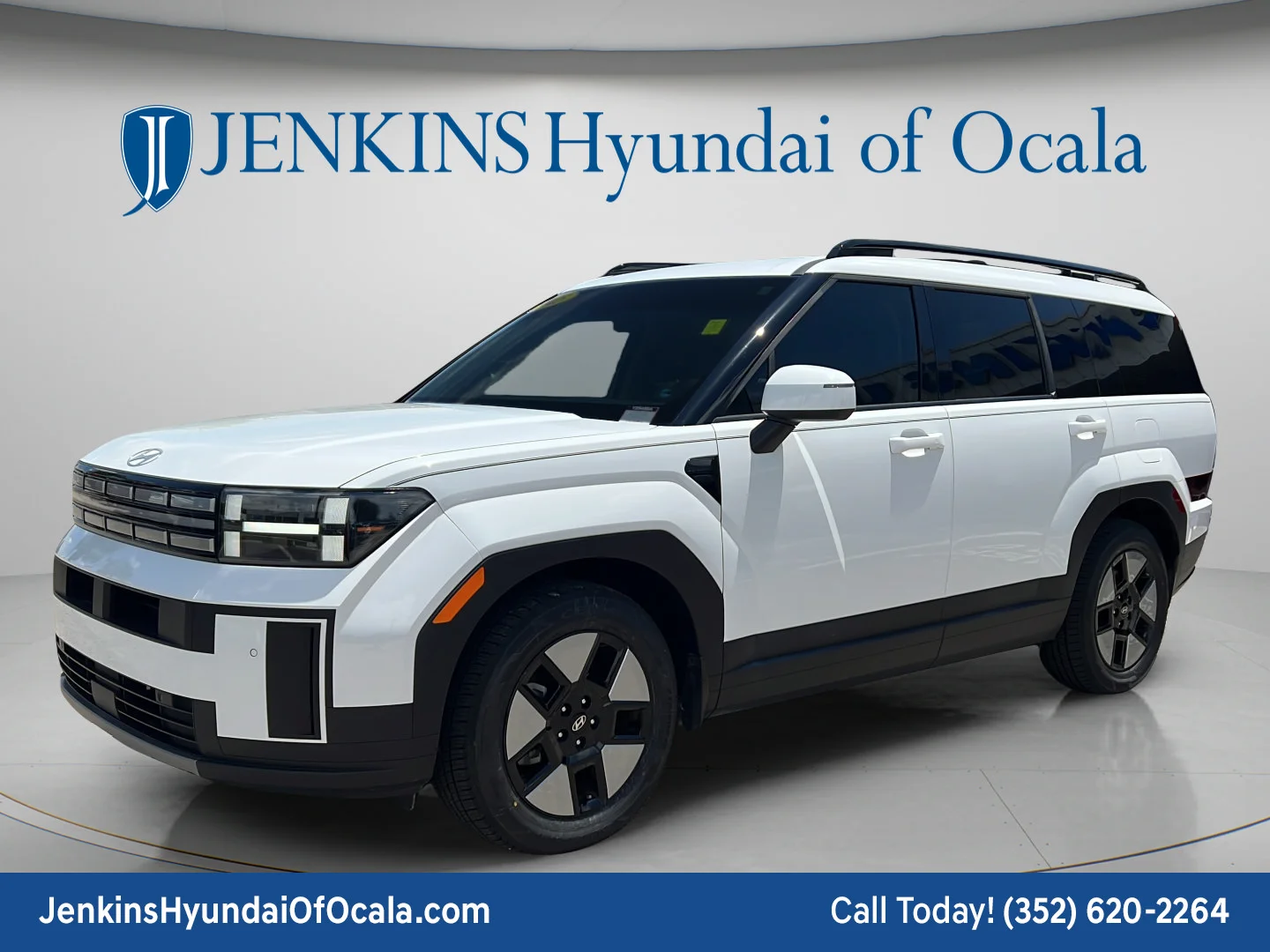 Used 2025 Serenity White Hyundai SEL image 7