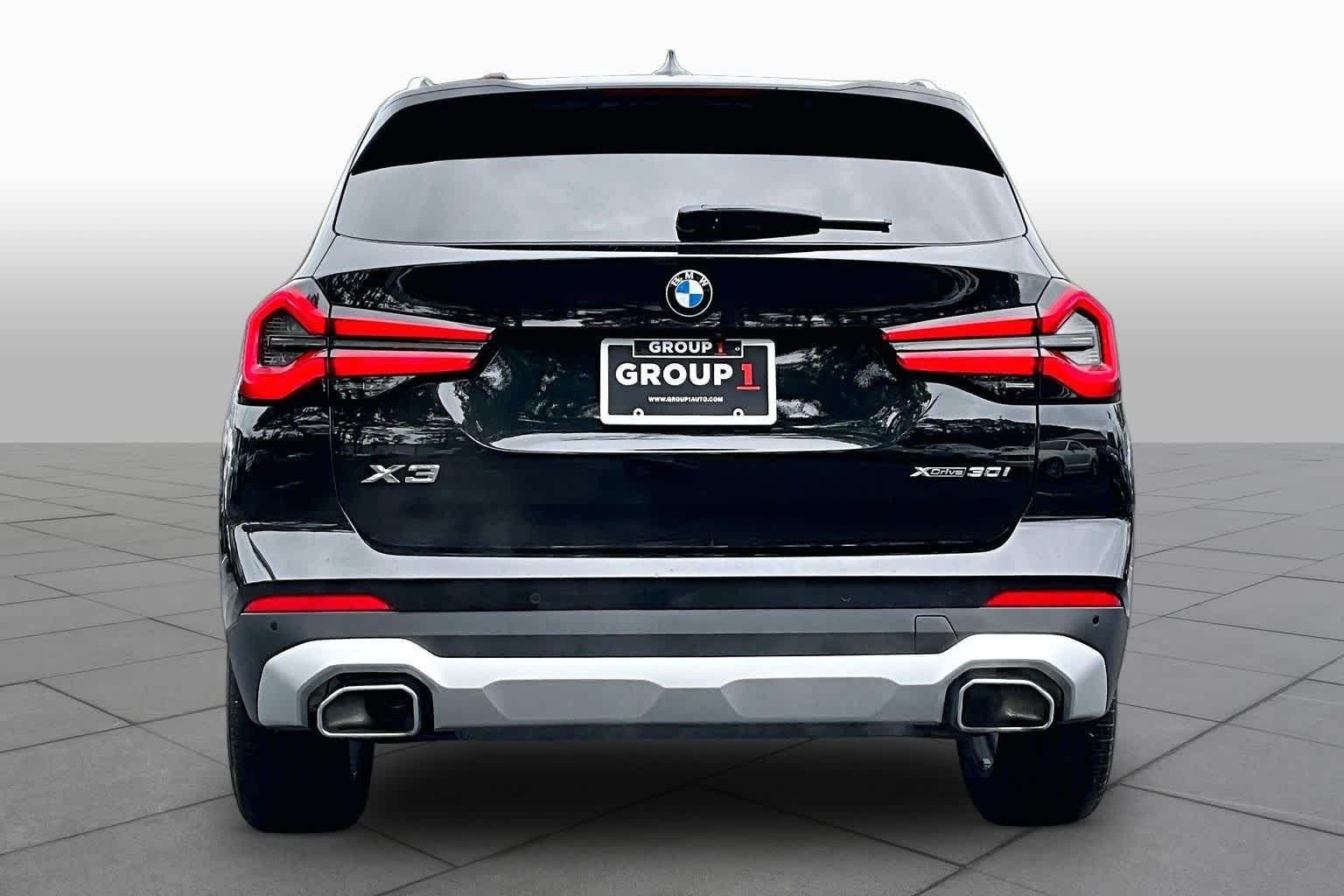 Certified Used 2024 Black Sapphire Metallic BMW xDrive30i image 5