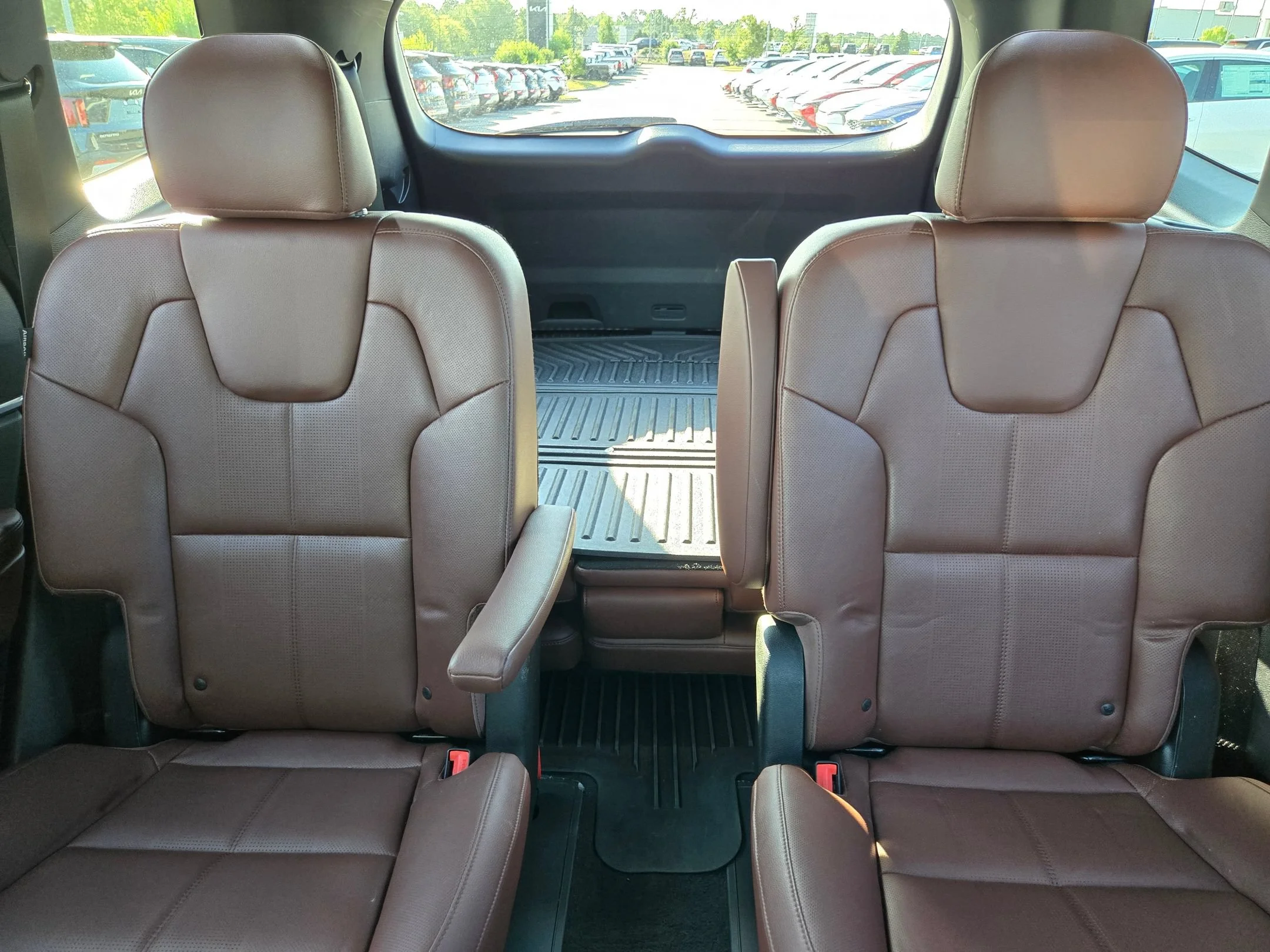 Used 2024 Ebony Black Kia SX image 13