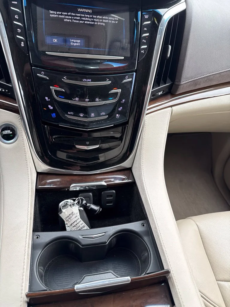 Used 2017 White Cadillac Luxury image 23