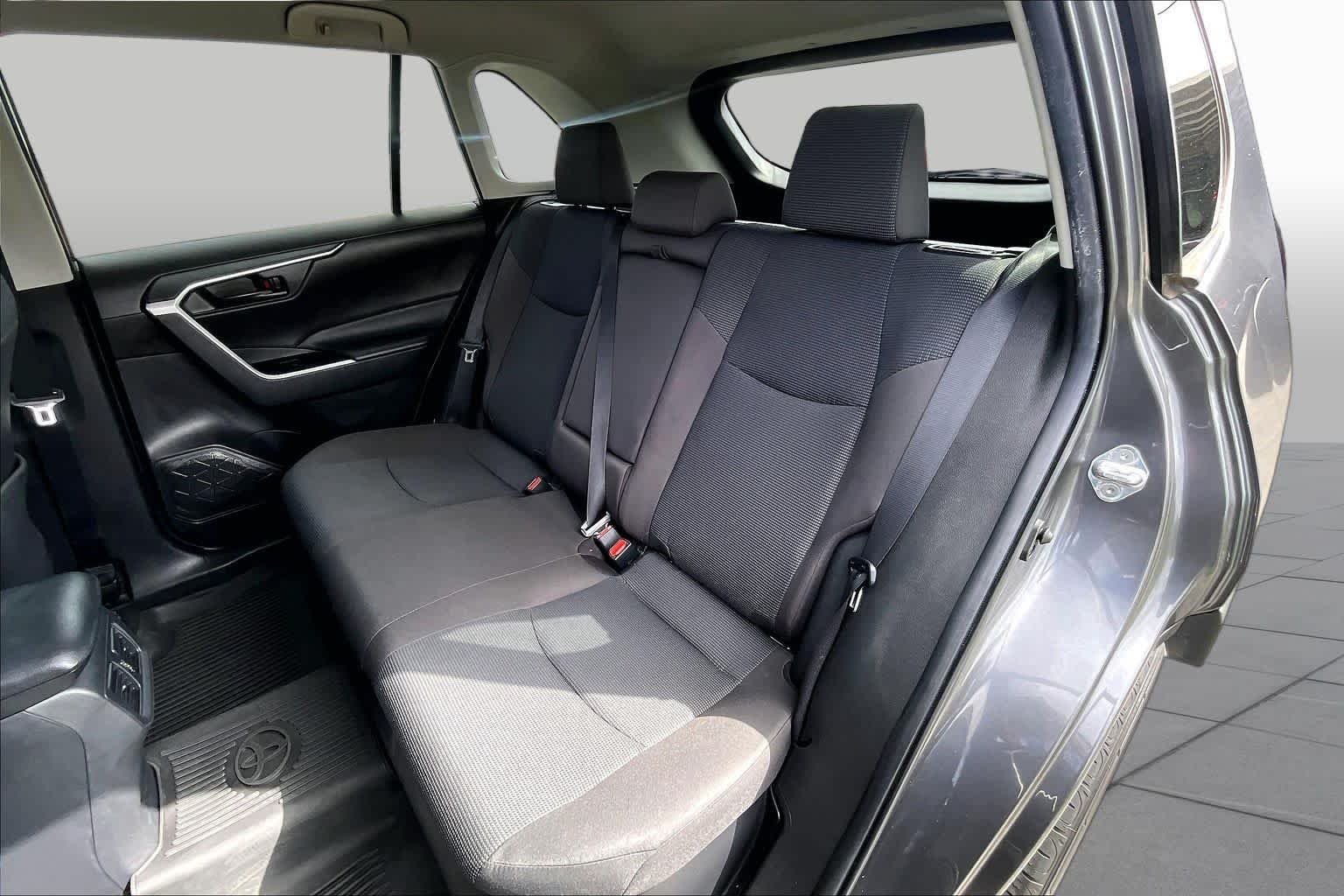 Used 2022 Magnetic Gray Metallic Toyota Hybrid LE image 19