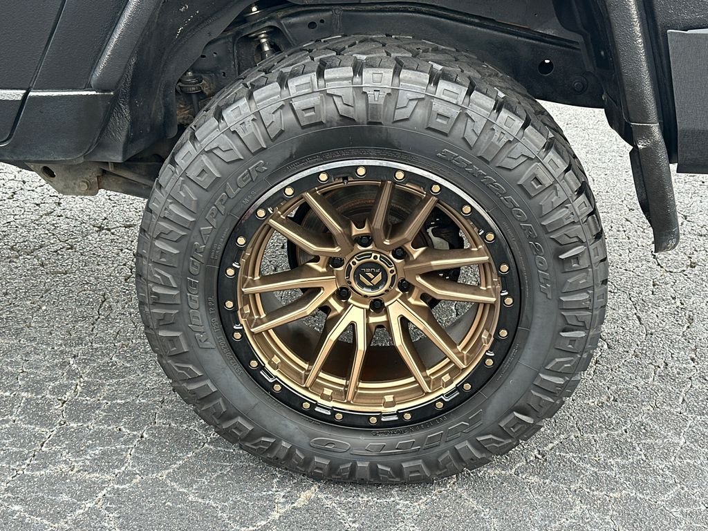 Used 2008 UNDEFINED Toyota Base image 19