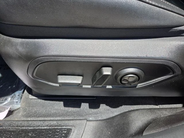 Certified Used 2025 Black Jeep Altitude image 4