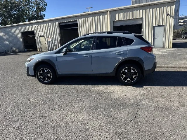 Used 2019 Gray Subaru 2.0i Premium image 8