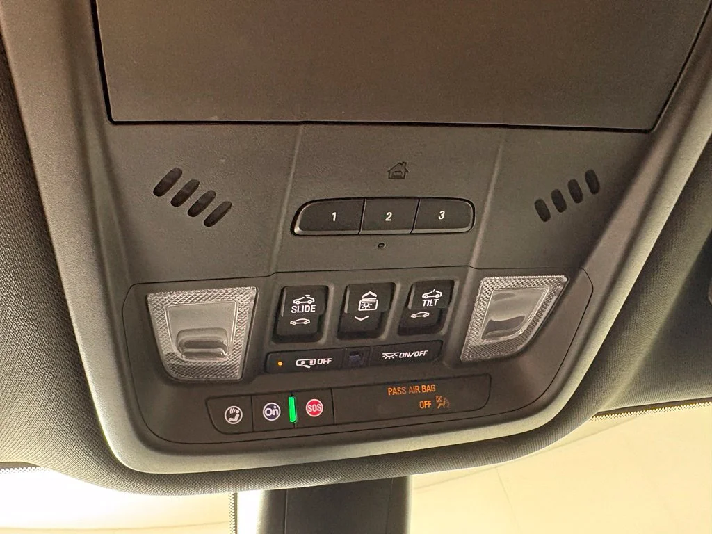 Used 2023 Gray Buick Premium Group image 38