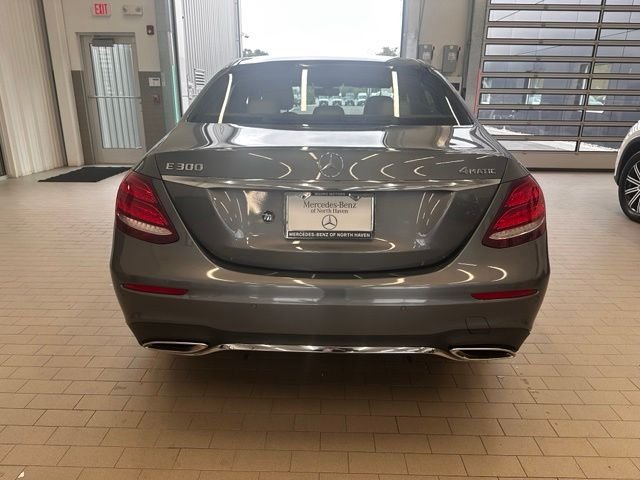 Used 2017 Gray Mercedes-Benz E 300 image 4