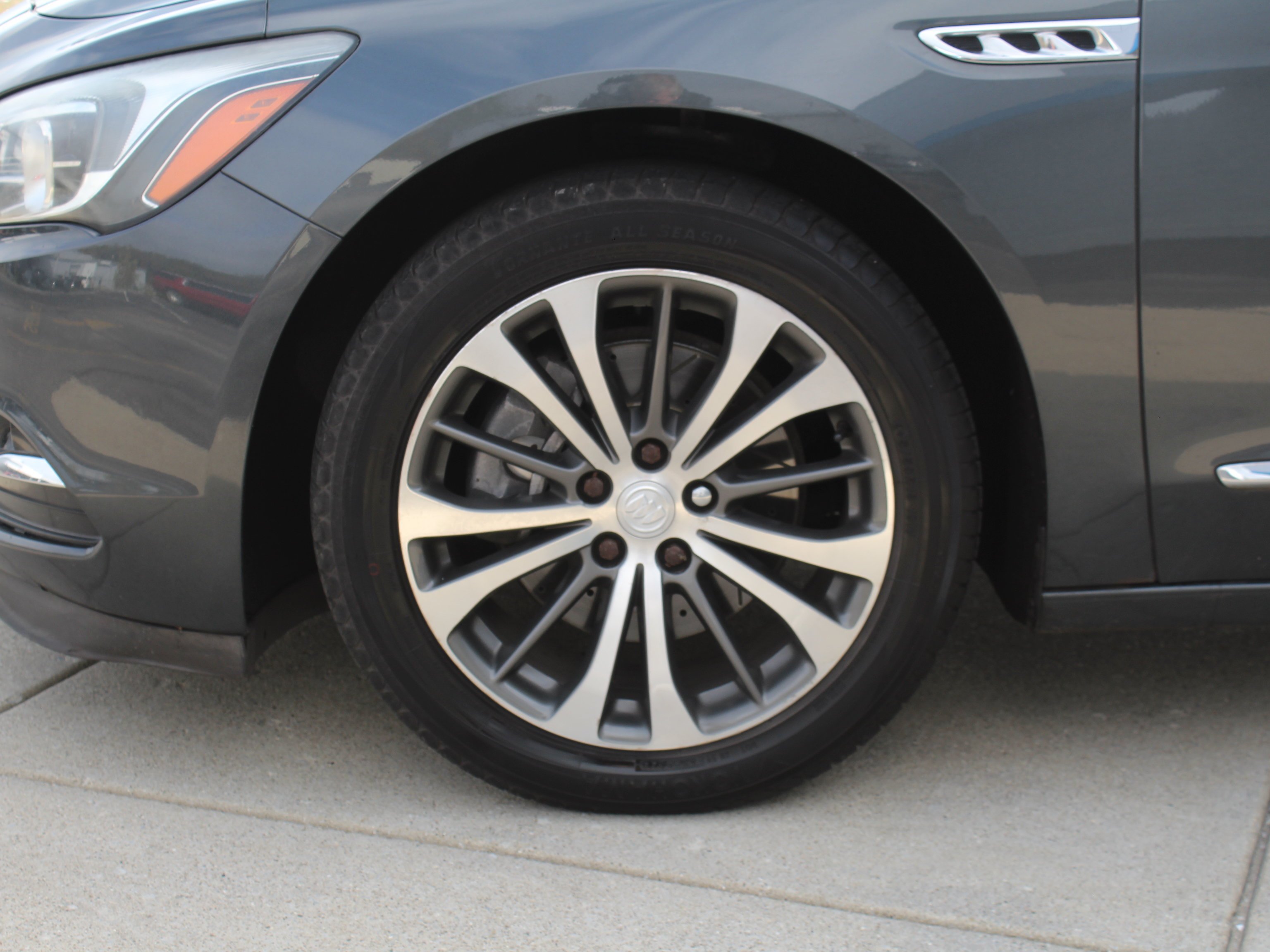 Used 2017 GRAPHITE GRAY METALLIC Buick Essence image 30