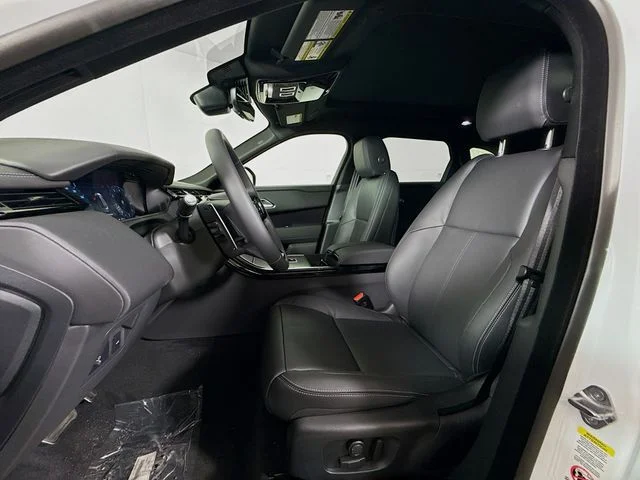 New 2026 Fuji White Land Rover Belgravia Edition image 11