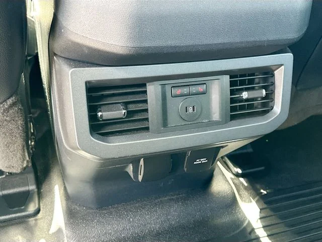 Used 2023 Black Ford Lariat image 25