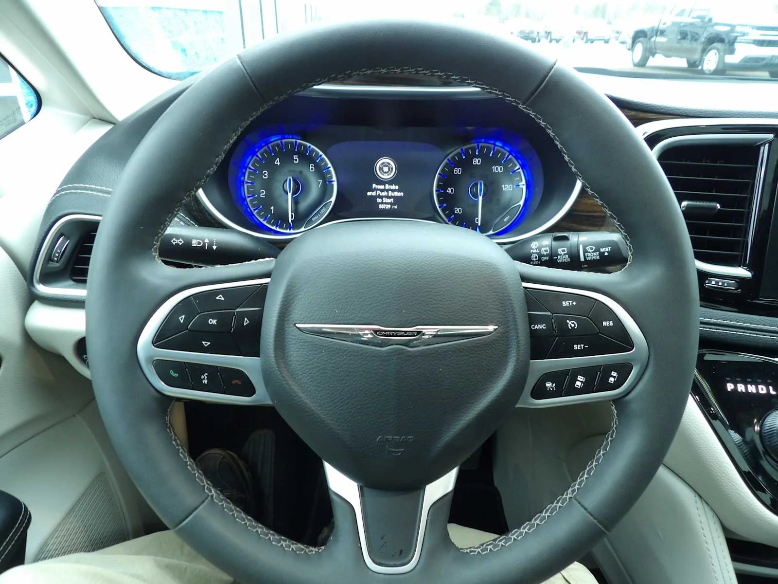 2023 Chrysler Pacifica Limited - Photo 17