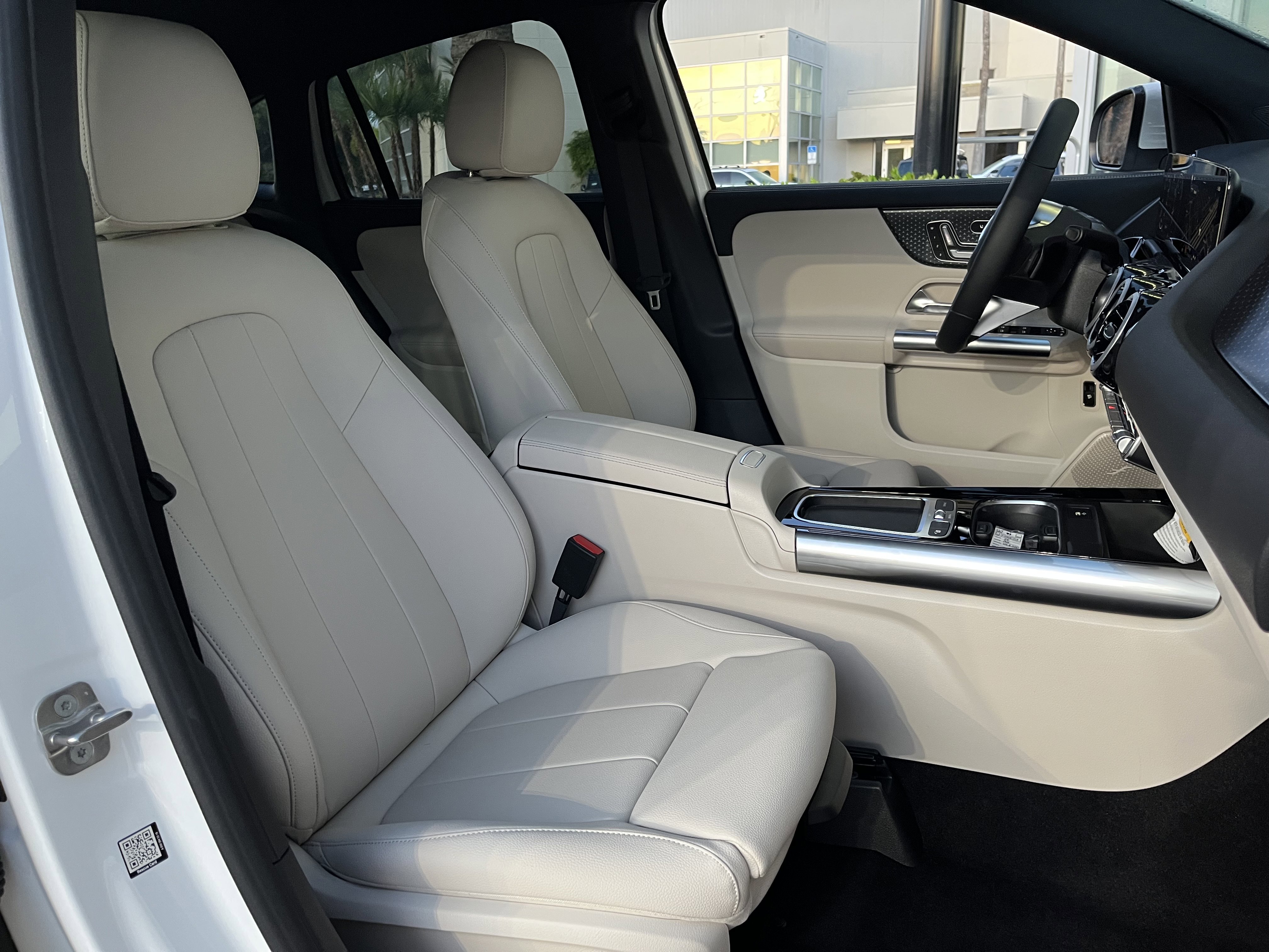 New 2026 POLAR WHITE Mercedes-Benz GLA 250 image 22