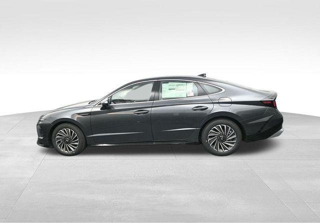 New 2026 Gray Hyundai SEL image 5