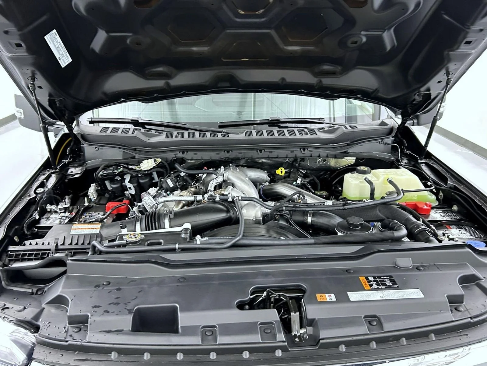 New 2026 Gray Ford Lariat image 24