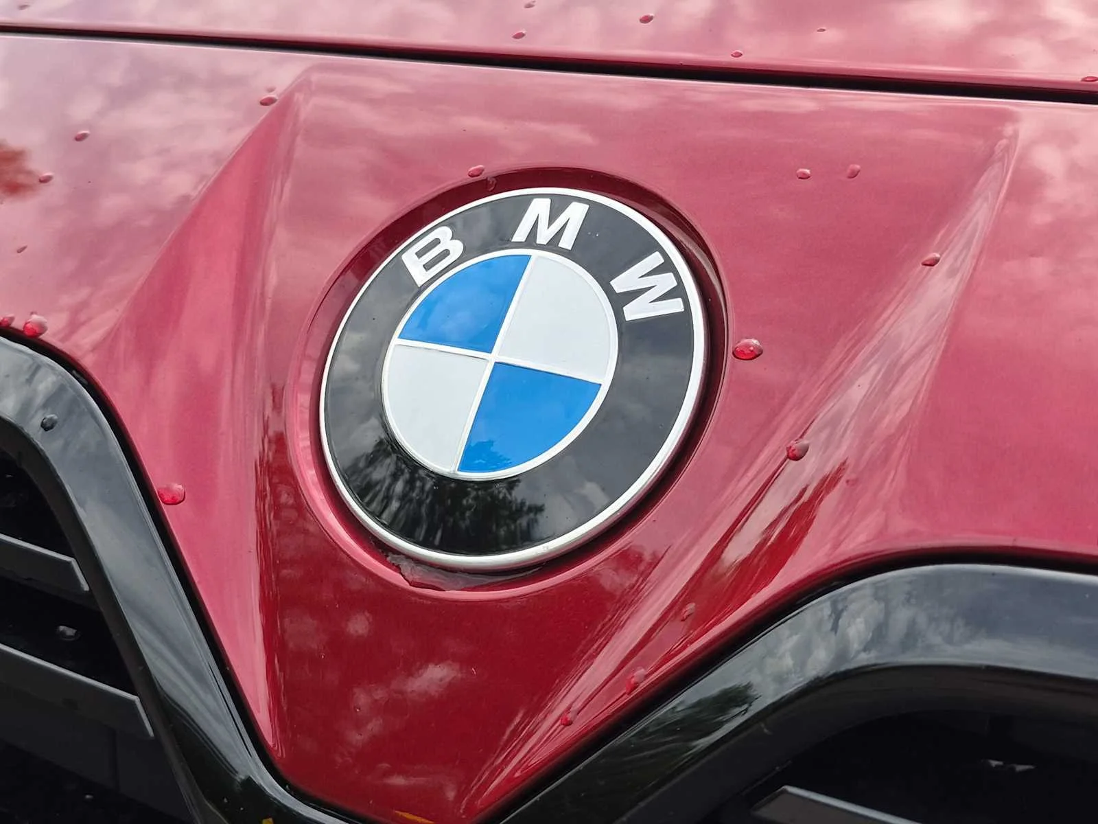 Certified Used 2026 Vegas Red Metallic BMW M440i xDrive image 11