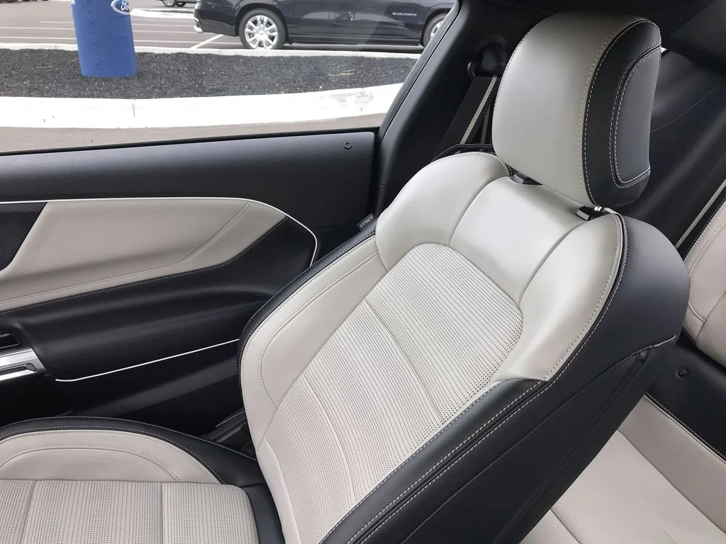 Used 2024 Blue Ford EcoBoost Premium image 22