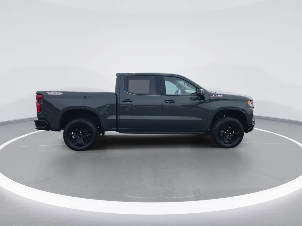 Used 2025 Gray Chevrolet LT Trail Boss image 9
