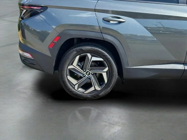 Used 2023 Gray Hyundai SEL Convenience image 15