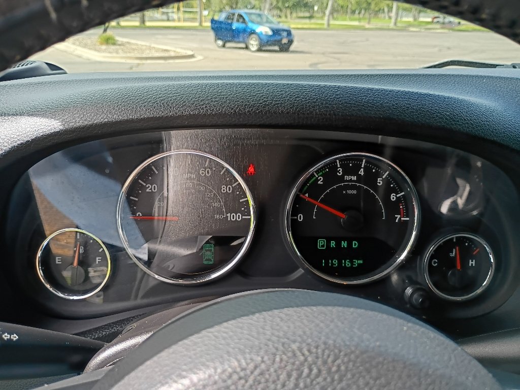 Used 2016 Black Clearcoat Jeep Sport image 24