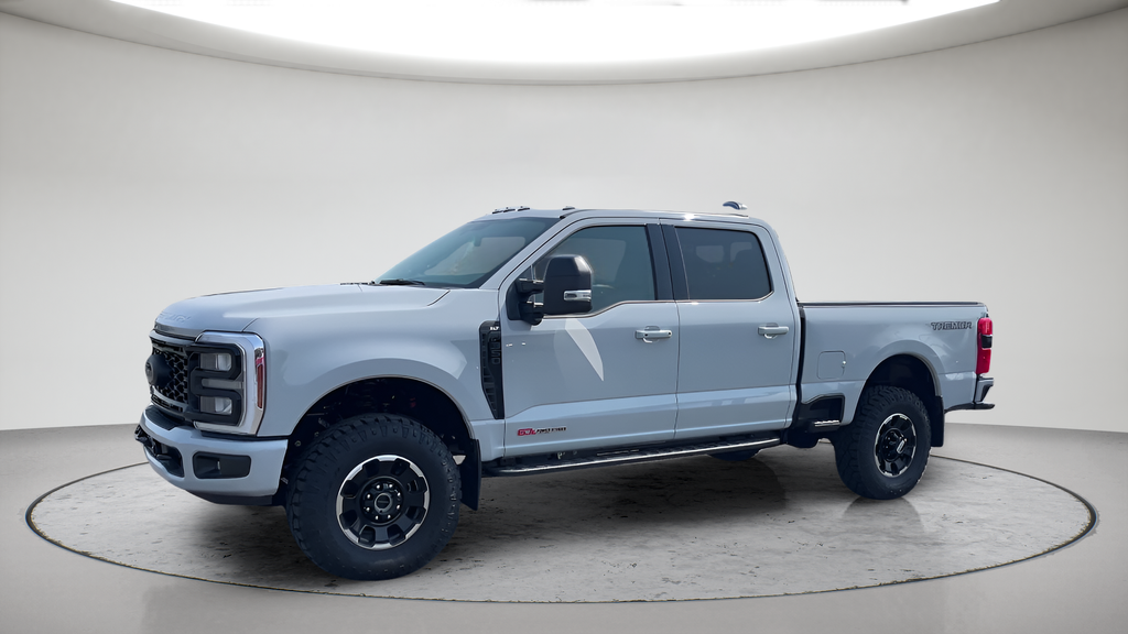 New 2026 Avalanche Ford F-350® XLT image 12