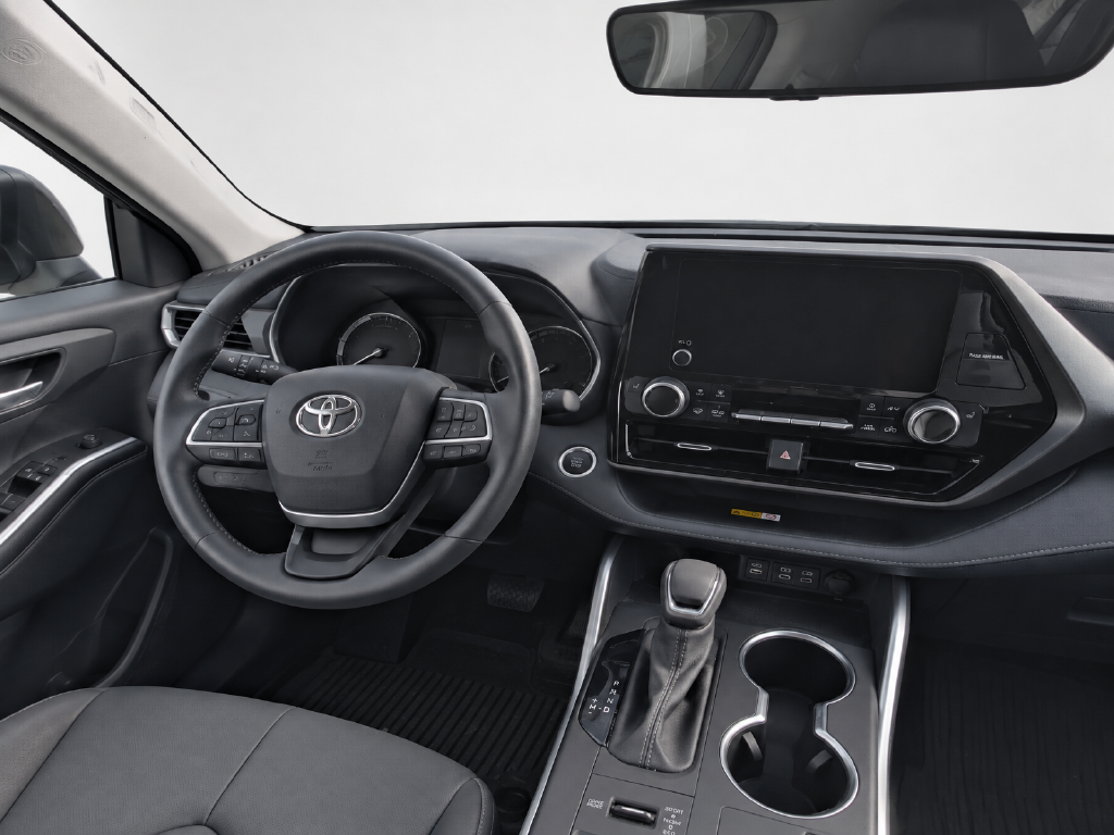 Used 2024  Toyota XLE image 22
