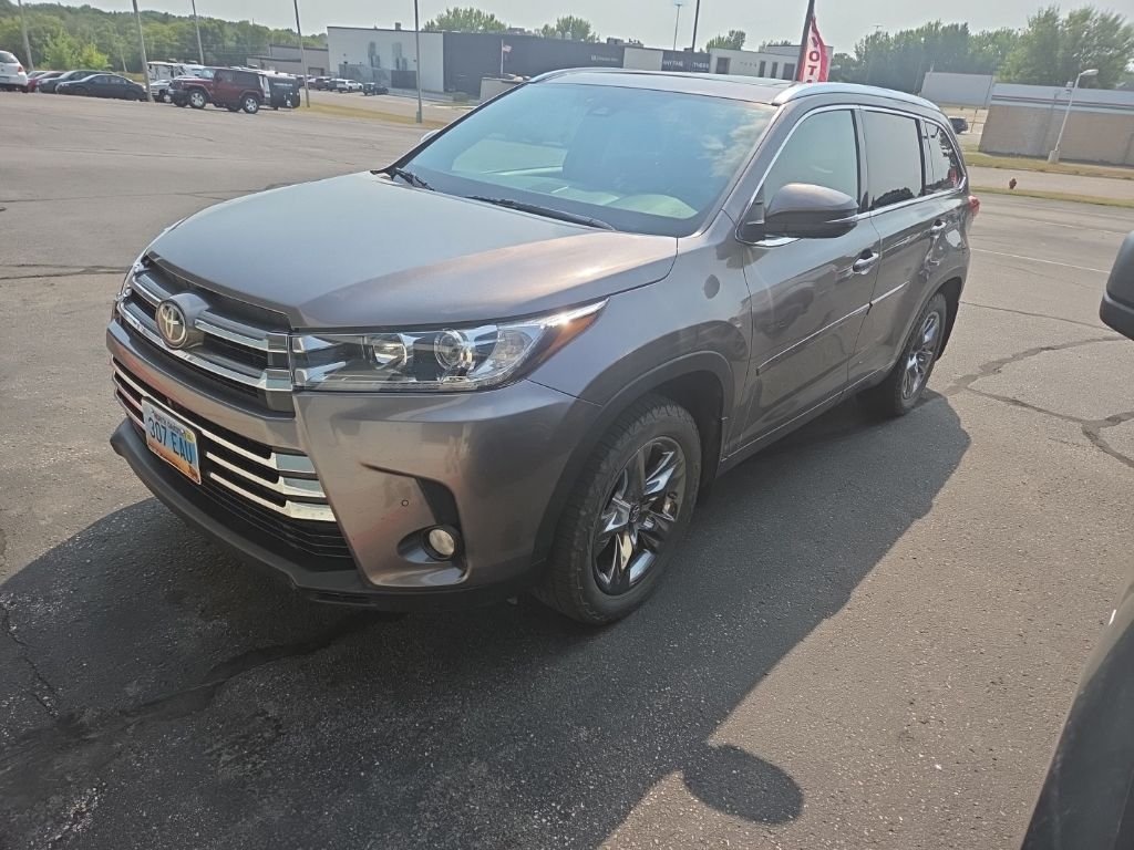 Used 2018 Gray Toyota Limited image 1