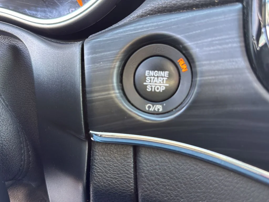 Used 2021 Black Jeep Limited image 21