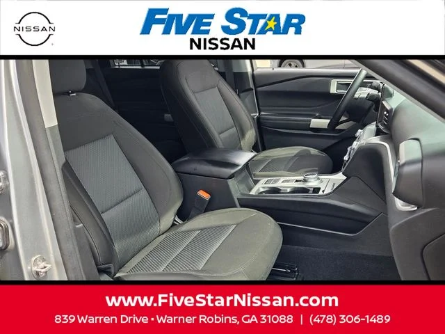 Used 2023 Silver Ford XLT image 17