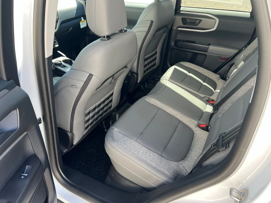 New 2026 Oxford White Ford Badlands® image 21