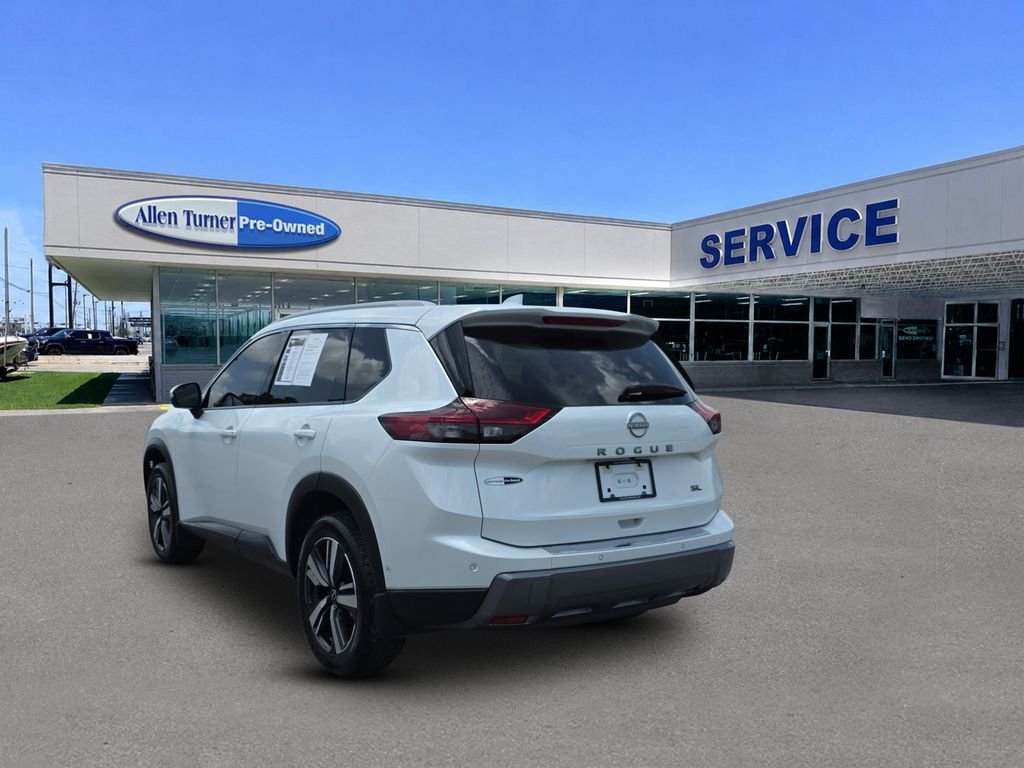 2024 Nissan Rogue SL - Photo 6