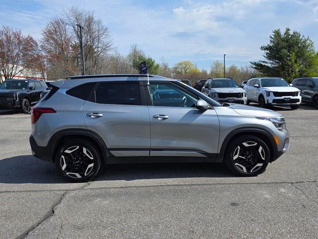 Used 2024 Steel Gray Kia SX image 9