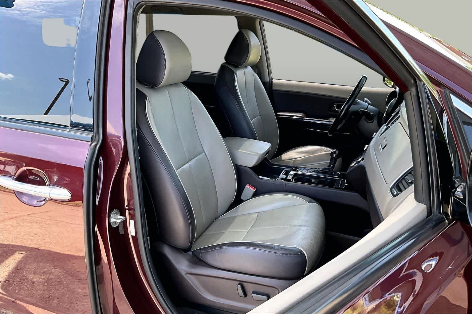 Used 2016 Venetian Red Pearl Metallic Kia SX-L image 9