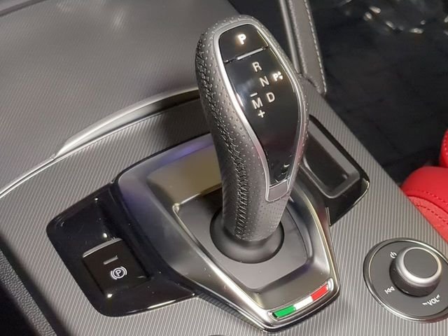 2025 Alfa Romeo Stelvio Base - Photo 21