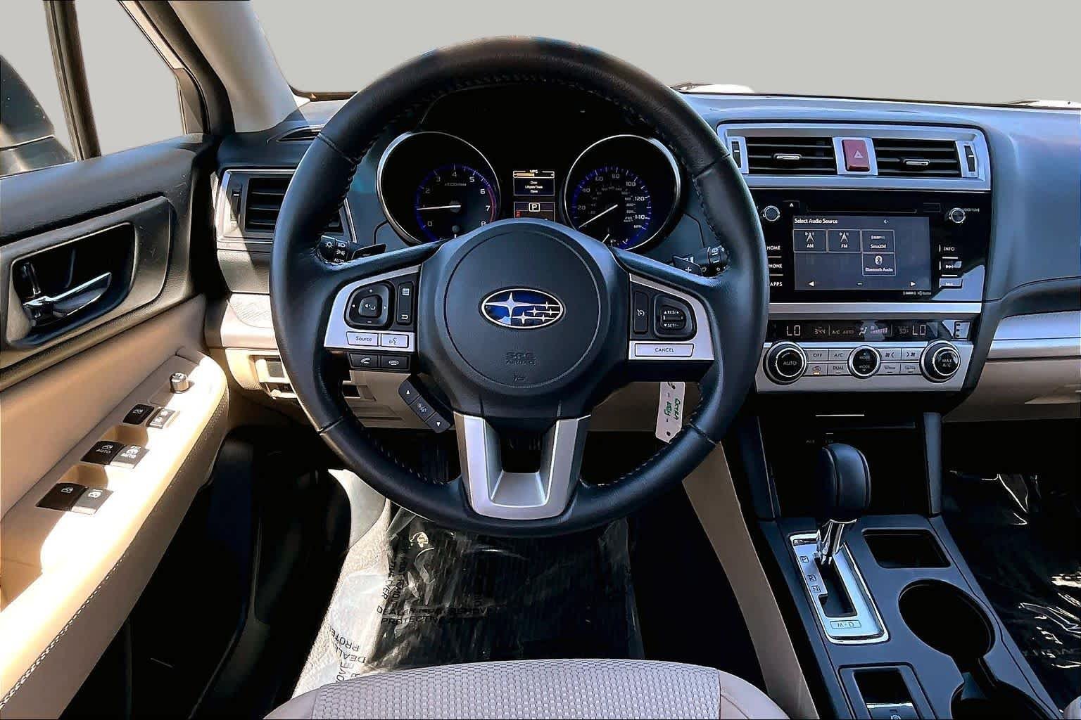 Used 2015 Crystal White Pearl Subaru 2.5i Premium image 5