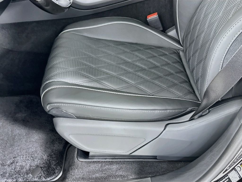 New 2026 Cirrus Silver Metallic Mercedes-Benz Maybach GLS 600 image 20