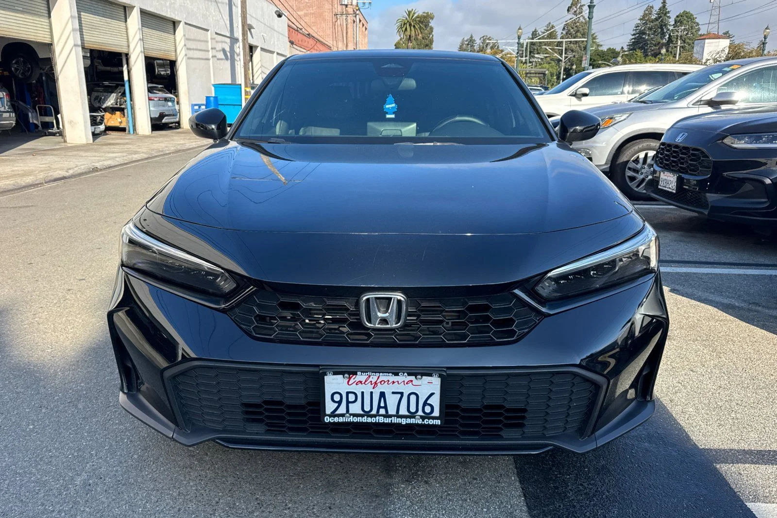 Certified Used 2025 Crystal Black Pearl Honda Sport image 3