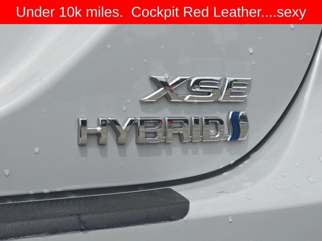 Used 2022 White Toyota XSE image 36