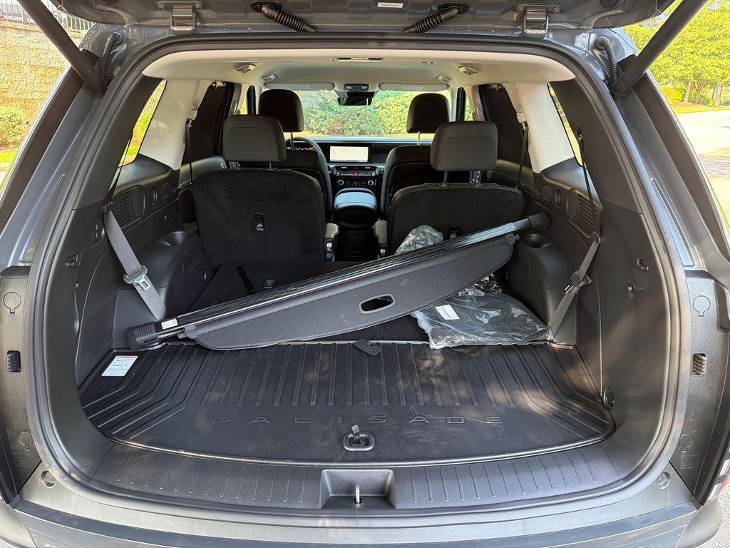 New 2026 Gray Hyundai Blue SEL 7P image 18