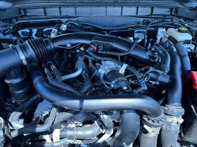 Used 2023 Silver Ford Raptor image 26