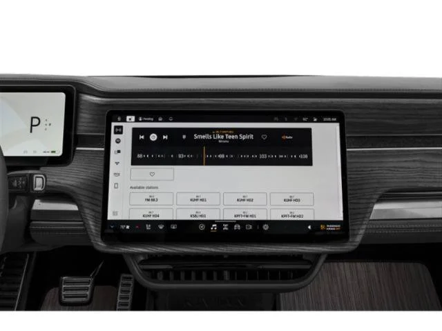 Used 2023 Silver Rivian Adventure image 10