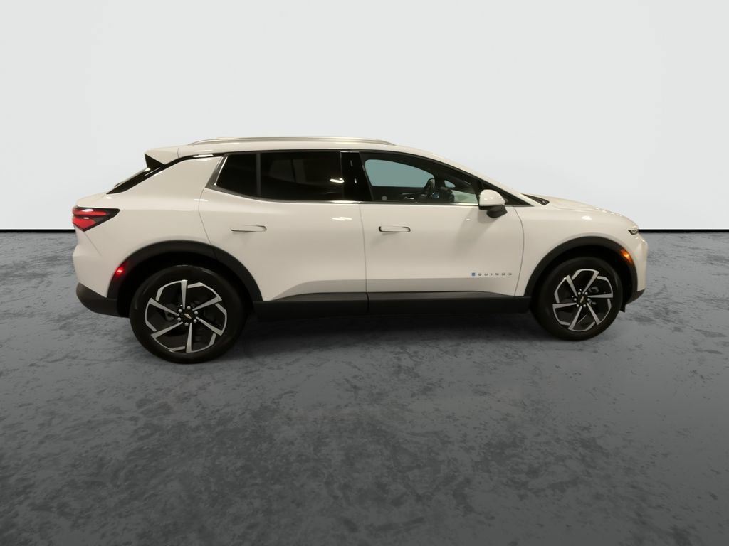 2026 Chevrolet Equinox EV 2LT - Photo 9