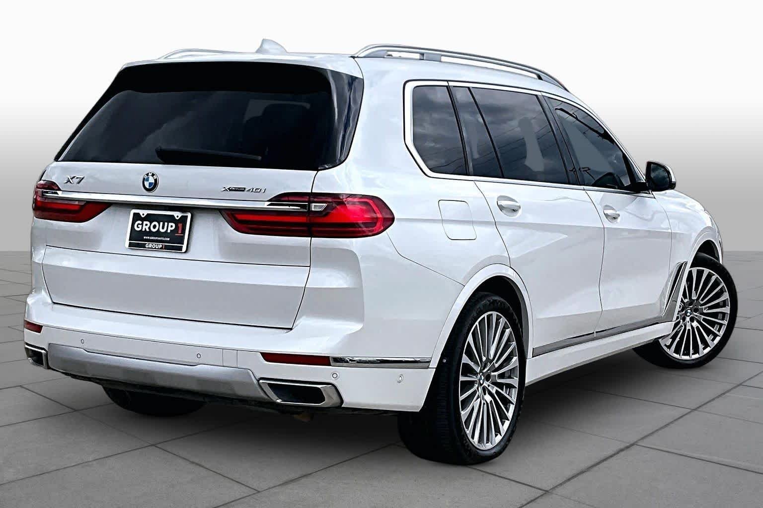 Used 2020 Mineral White Metallic BMW xDrive40i image 13