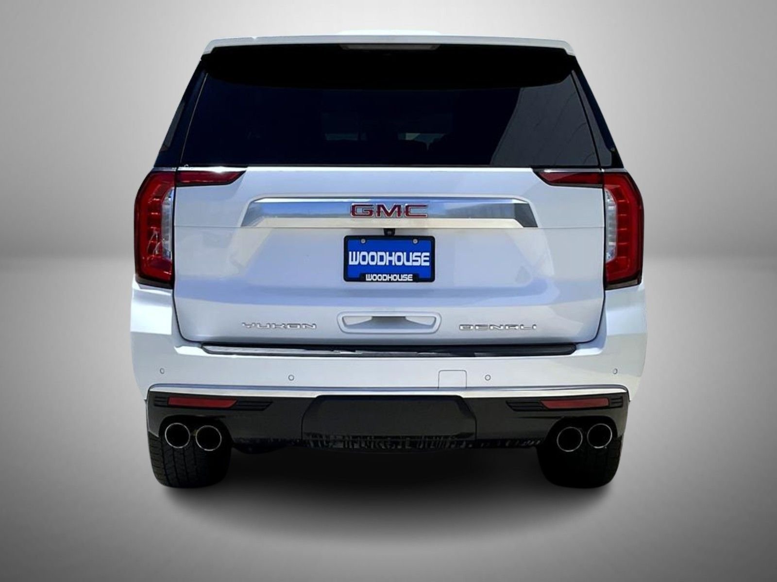 Used 2022 White GMC Denali image 6