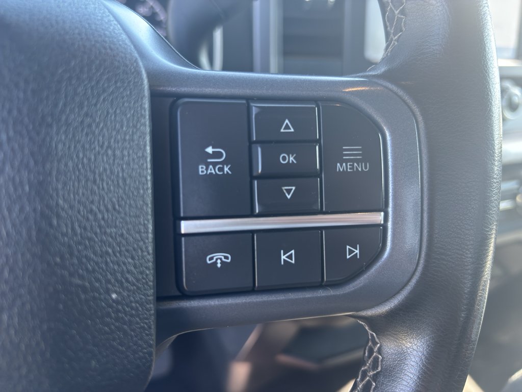 Used 2023 Oxford White Ford XLT image 33