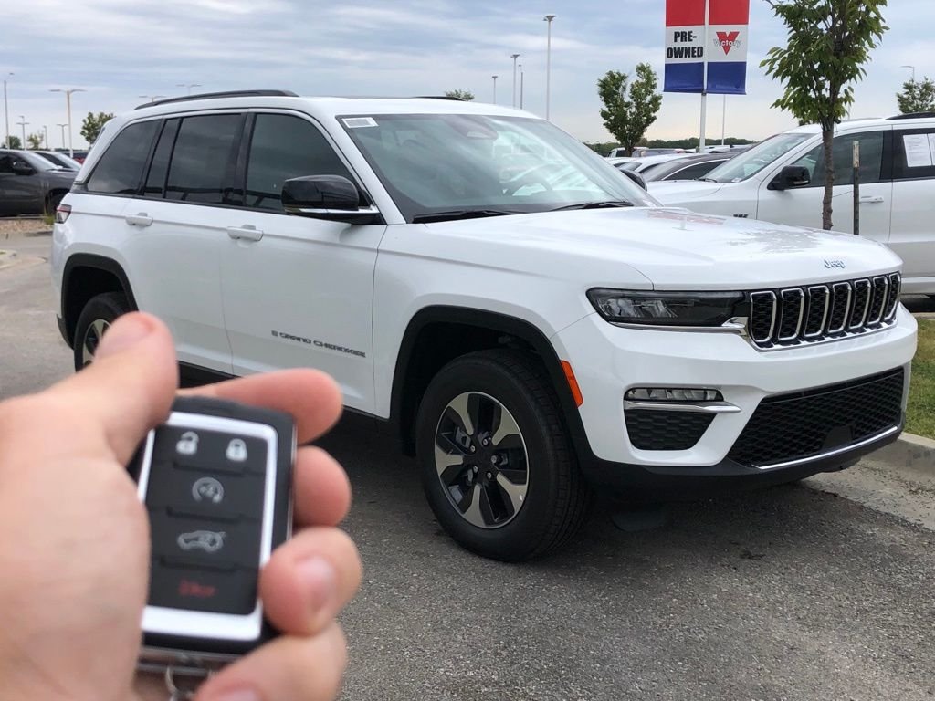 New 2024 Bright White Clearcoat Jeep 4xe image 36