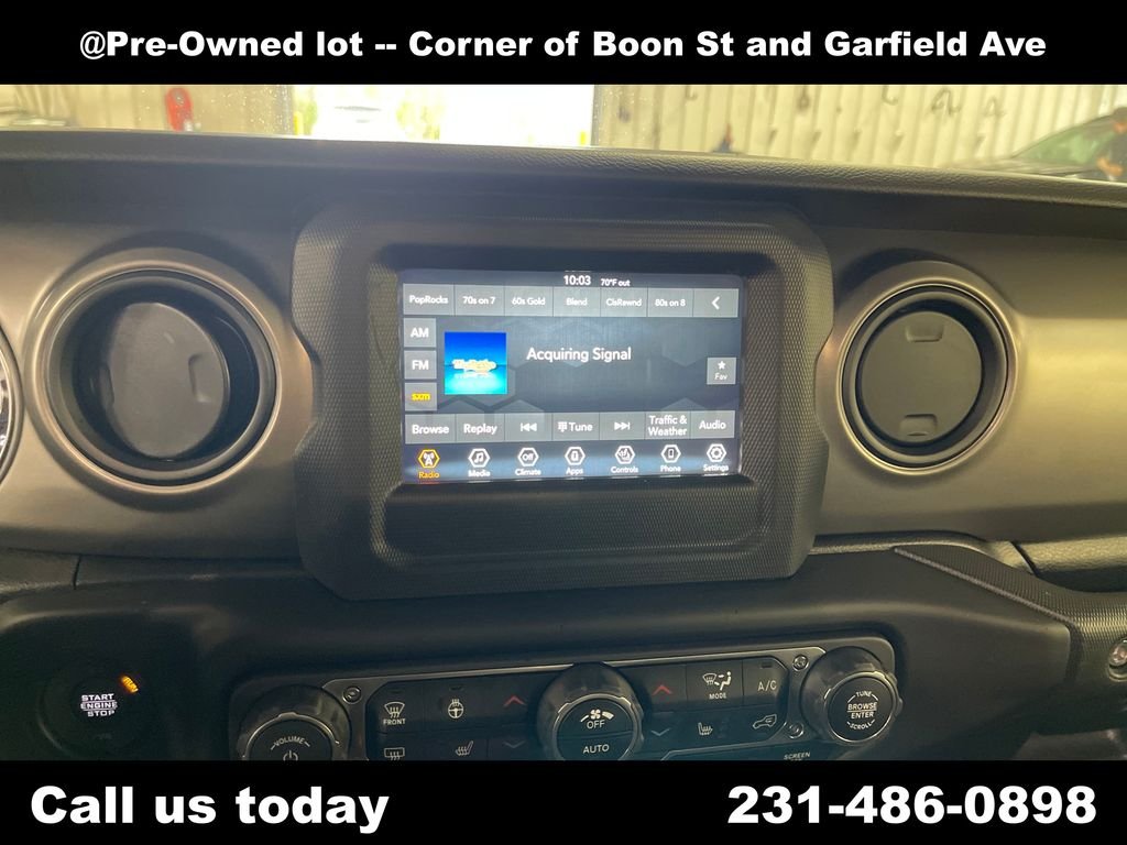 Used 2022 Beige Jeep Sport image 19
